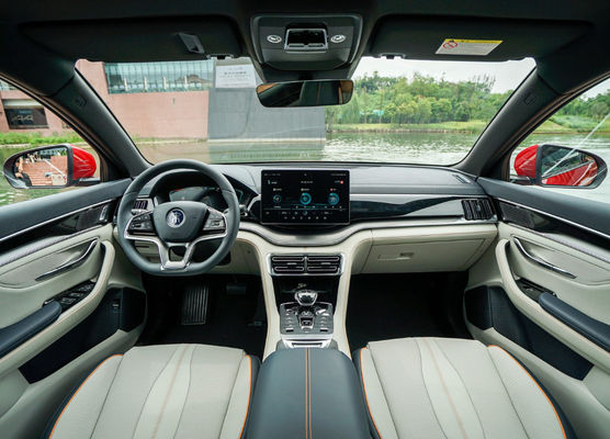 Song PLUS BYD EV कारें मध्यम आकार की SUV इलेक्ट्रिक कार 505KM 5 दरवाजे 5 सीटें