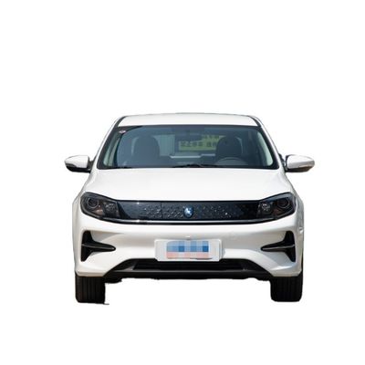 शुद्ध इलेक्ट्रिक S60EV डोंगफेंग ईवी कार 415KM 4 दरवाजे 5 सीटों के साथ
