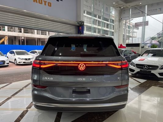 5 दरवाजे 6-7 सीट VW ID6 X 2022 इलेक्ट्रिक कार हाई स्पीड 460-617KM