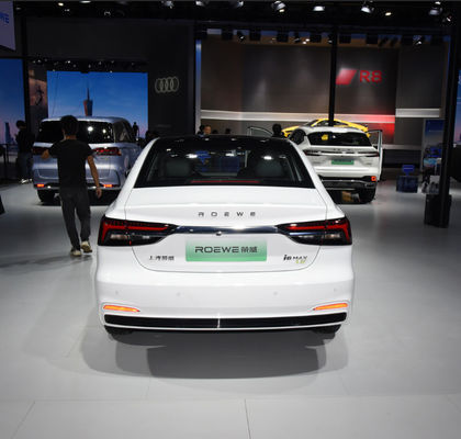0.5H क्विक चार्ज SAIC मोटर इलेक्ट्रिक कार Roewe I6 MAX EV 502-605KM