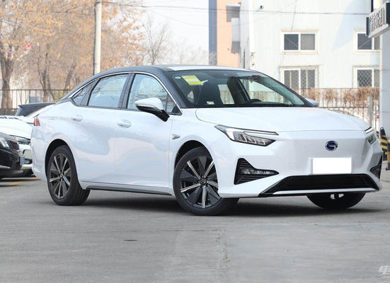 Guangqi Yilue EA6 सेडान इलेक्ट्रिक कार 510KM 4 दरवाजे 5 सीट्स 0.78H क्विक चार्ज