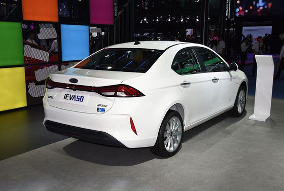 JAC IEVA50 जियानघुई 2020-2021 ऑटो इलेक्ट्रिक वाहन 350-402KM 4 दरवाजे 5 सीटें