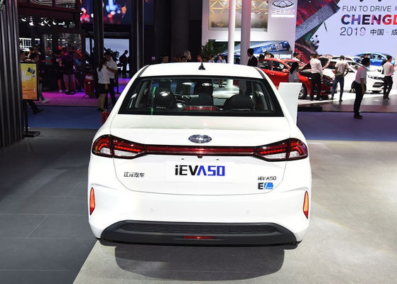 JAC IEVA50 जियानघुई 2020-2021 ऑटो इलेक्ट्रिक वाहन 350-402KM 4 दरवाजे 5 सीटें