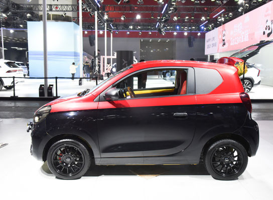 311KM SAIC मोटर इलेक्ट्रिक कार Saic Roewe चालाक Ev 3 दरवाजे 4 सीटें